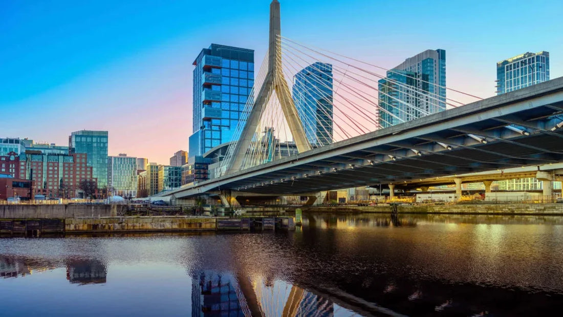 THC Drinks in Boston, MA: Unleash Your Inner Green Monster